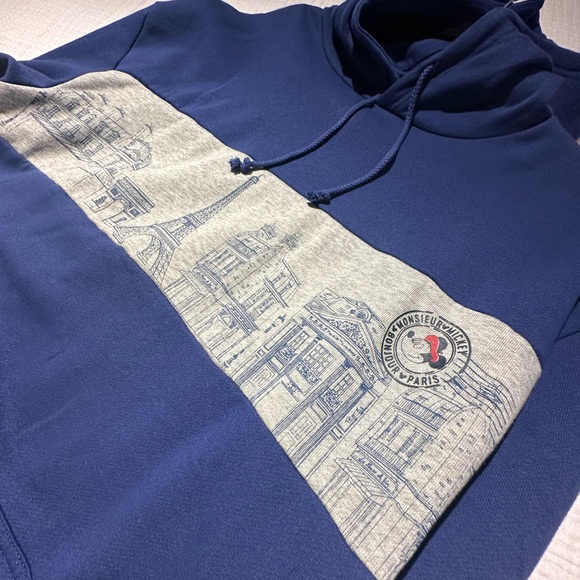 Disney Epcot Paris Mickey World Showcase Hoodie - Picture 6 of 8